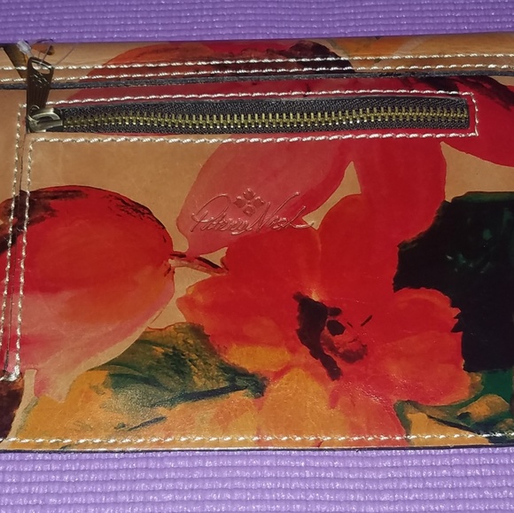 PATRICIA NASH CLUTCH - Picture 2 of 4